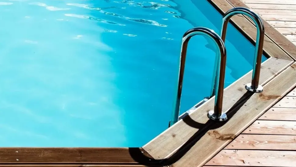 ALTANKA - Piscine en bois 6,57x4,07 - h.1,20 m fixations à sceller - bas748ospi - altanka