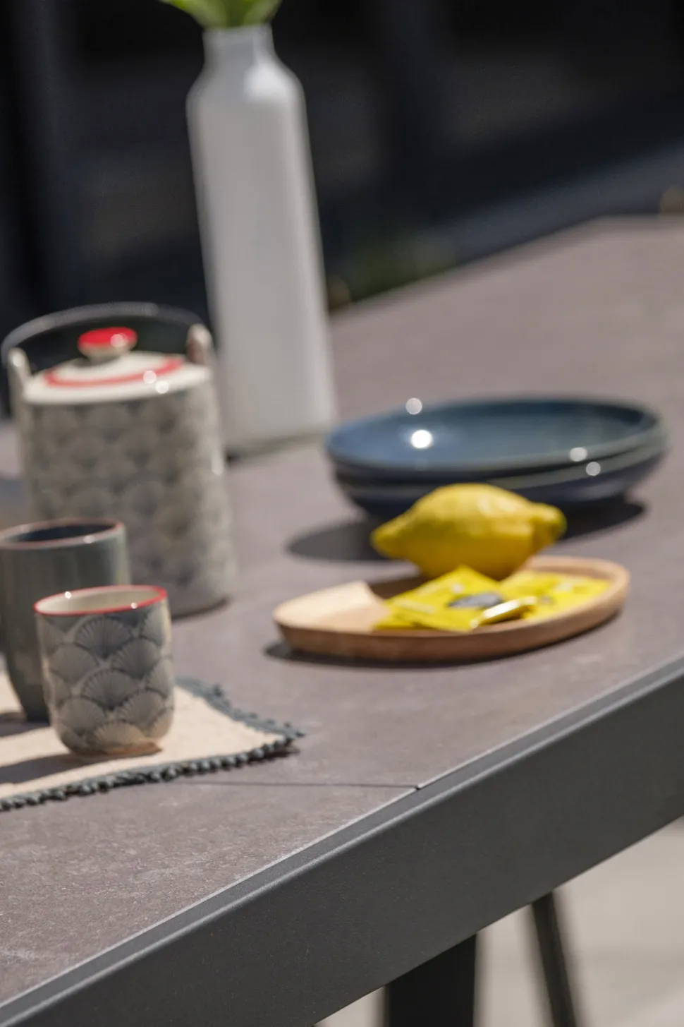 DCB GARDEN - Ensemble repas stockholm 8 places en aluminium et céramique