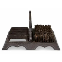 DÉCORATION D'AUTREFOIS - Gratte-pied fonte fonte marron - décoration d'autrefois