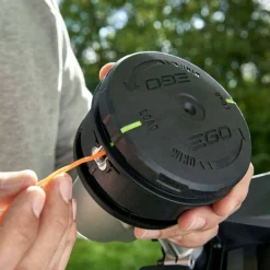 EGO POWER+ - Débroussailleuse professionnelle avec guidon arbre transmission carbone egopower bcx3800e