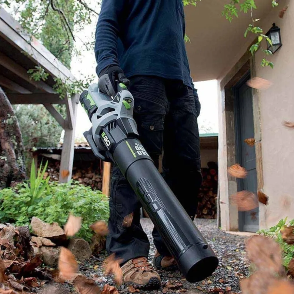 EGO POWER+ - Pack pour souffler les feuilles egopower lb5301e batterie 56v chargeur inclus volume d air 900m3