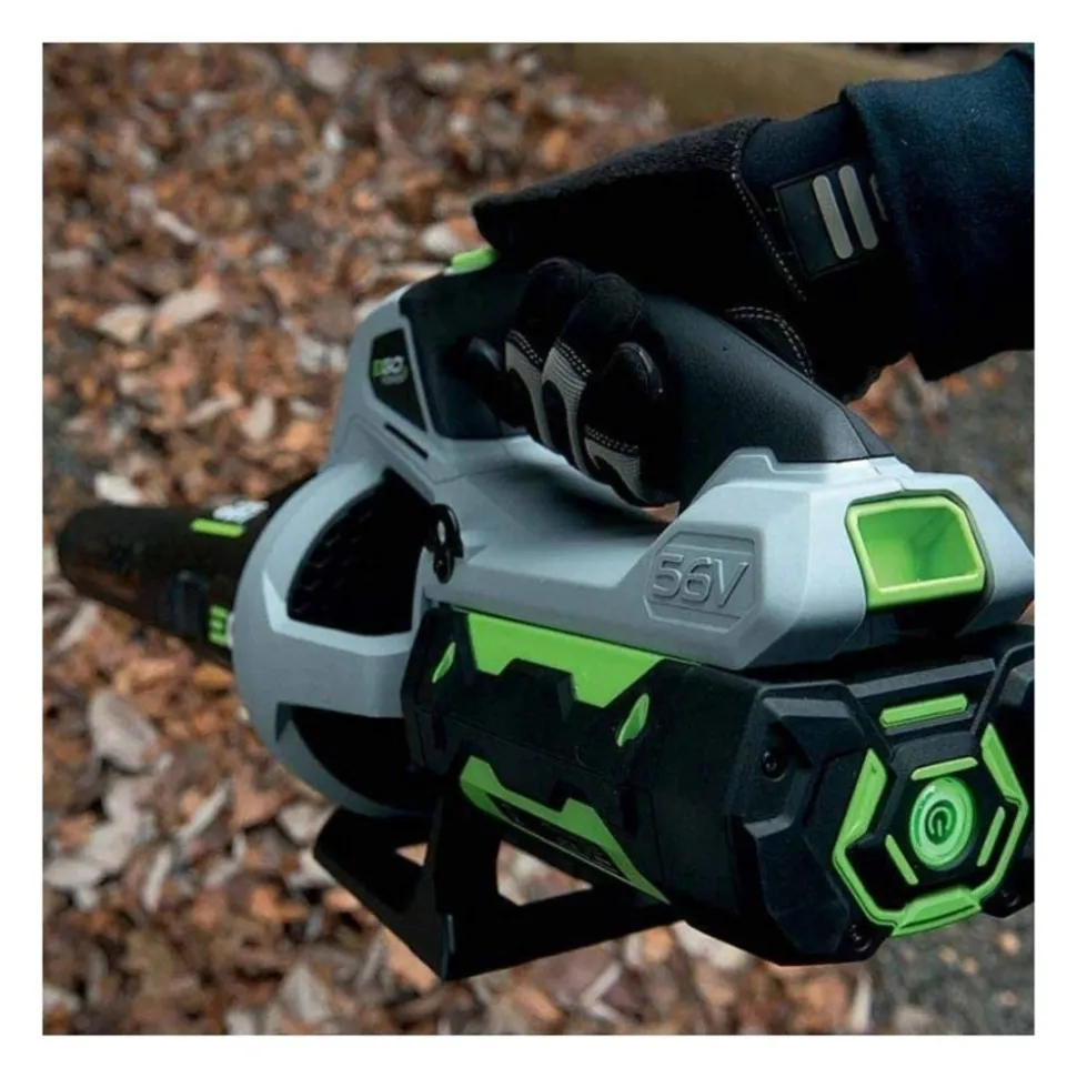 EGO POWER+ - Pack pour souffler les feuilles egopower lb5301e batterie 56v chargeur inclus volume d air 900m3