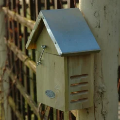 ESSCHERT DESIGN - Abri à coccinelles