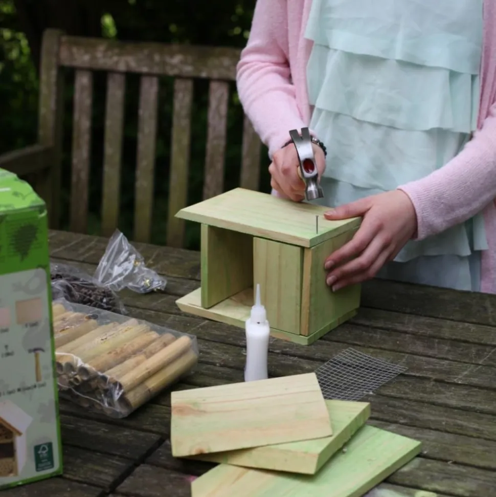 ESSCHERT DESIGN - Hôtel à insectes a assembler