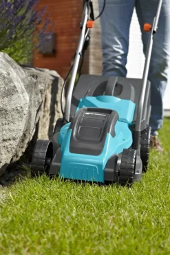 GARDENA - Tondeuse électrique powermax 1100/32 - coupe 32 cm - bac 30 l. - jusqu'à 300 m²