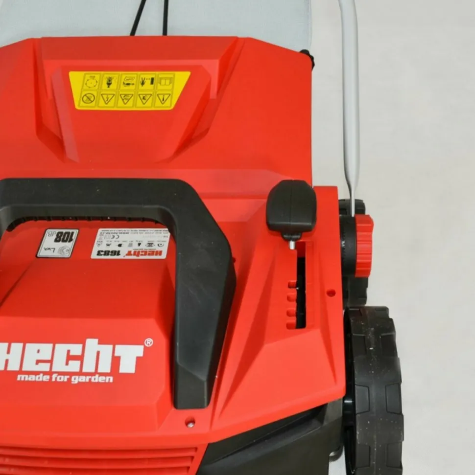 HECHT - H 1683 scarificateur aérateur électrique 2en1 1600w 8 couteaux doubles 24griffres avec profondeur réglable