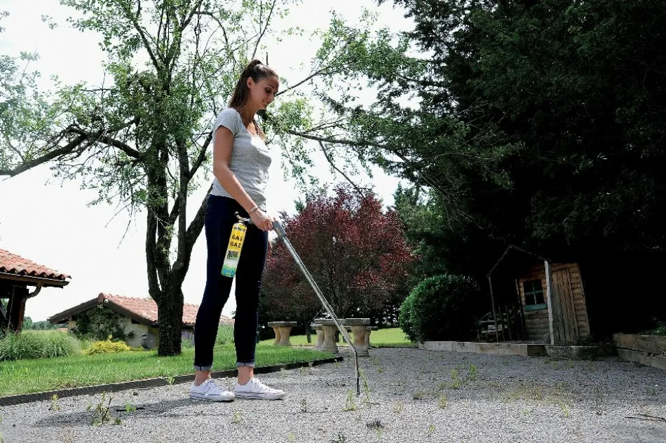 HOZELOCK - Désherbeur thermique à cartouche de gaz en métal et plastique