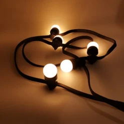 ILLUPRO - Guirlande guinguette extérieure ip65 10m 10 ampoules 2w plastique blanc chaud 2700k led câble plat noir extensible pro