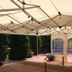 ILLUPRO - Guirlande guinguette 10m et 10 ampoules led e27 blanc chaud câble noir extensible