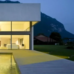 LUMI JARDIN - Lot de 2 projecteurs solaires a led spiky - - 200 lumens - blanc chaud - etanche - 34 cm