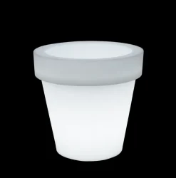 NEWGARDEN - Pot lumineux magnolia 80 lumière blanche froide par câble ø80x76cm