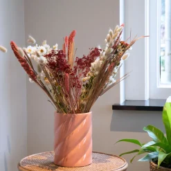 PLANT IN A BOX - Fleurs séchées - bouquet 'trendy lady in red'