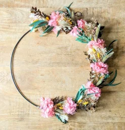 RECONCILIATION VEGETALE - Couronne murale de fleurs séchées honorine d50cm