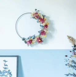 RECONCILIATION VEGETALE - Couronne murale de fleurs séchées heloïse d30cm
