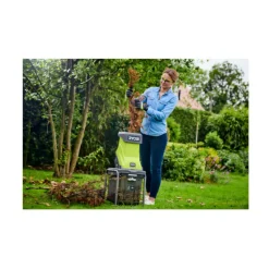 RYOBI - Broyeur de végétaux ryobi - rsh2545b - 2500w