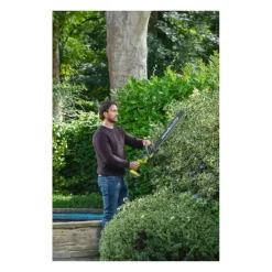 RYOBI - Ryobi one+ taille-haies linea sans fil 18v - design en ligne - lames 50 cm - ecartement 24 mm - vendu sans batterie ni chargeur