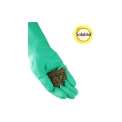 SOLABIOL - Sofray750 - engrais fraisiers et petits fruits - 750g -stimulateur de croissance - utilisable en agriculture biologique